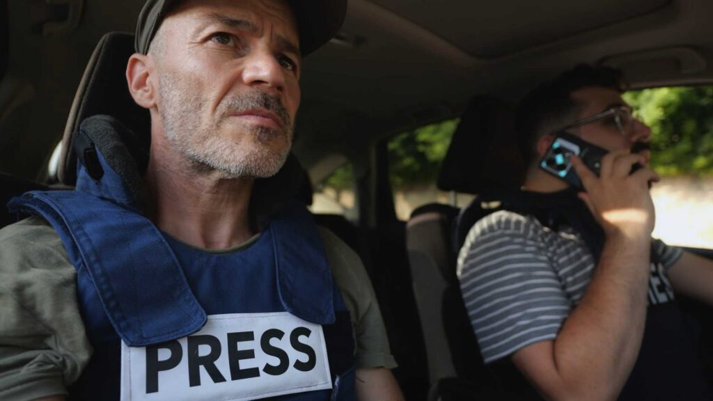 DOK.FEST – 80 ANGRY JOURNALISTS