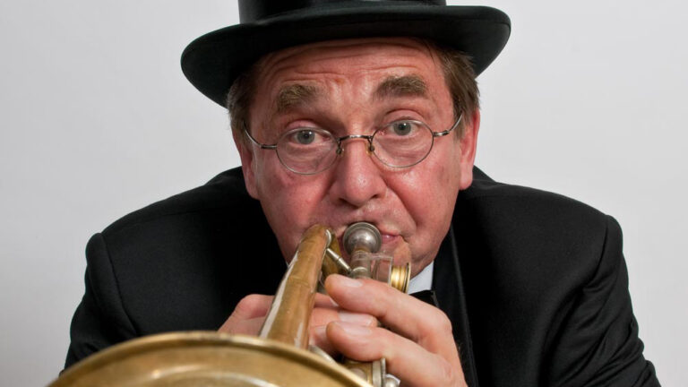 Ich bin kein direkter Rüpel, aber die Brennnessel unter den Liebesblumen