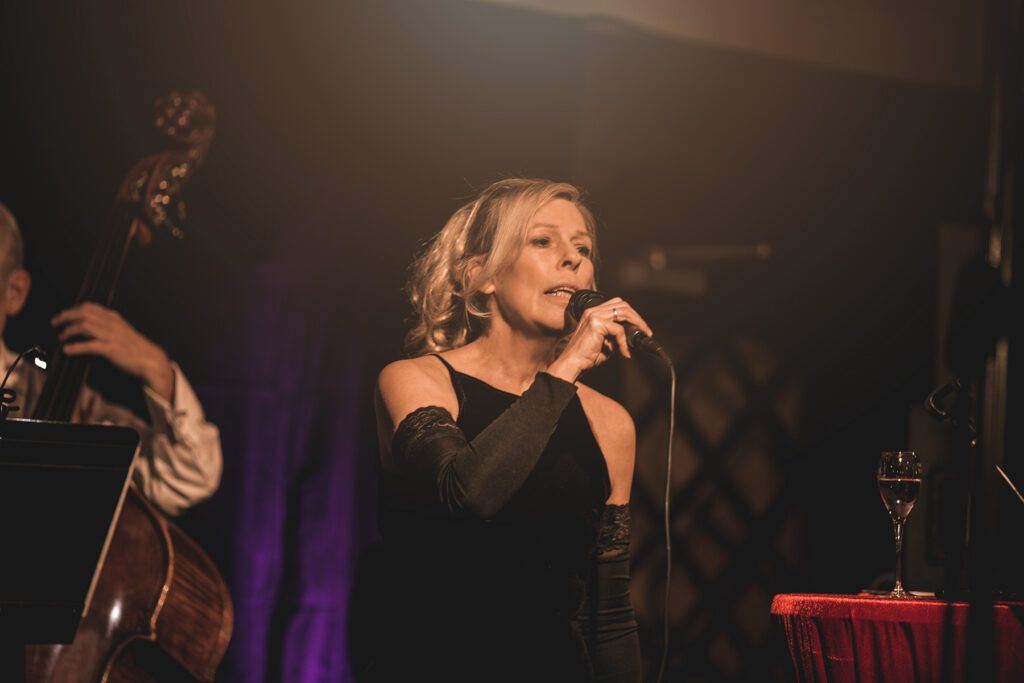 Komm, hol den Mond… Chansons von Gabriele Misch & Günter Edin